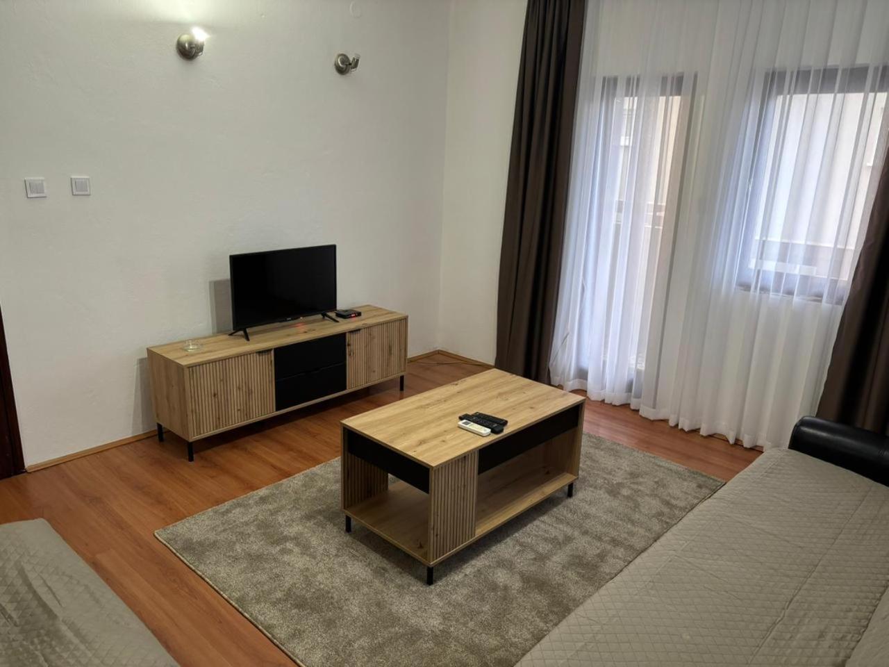 Hillside Vista Apartments Tivat Ngoại thất bức ảnh